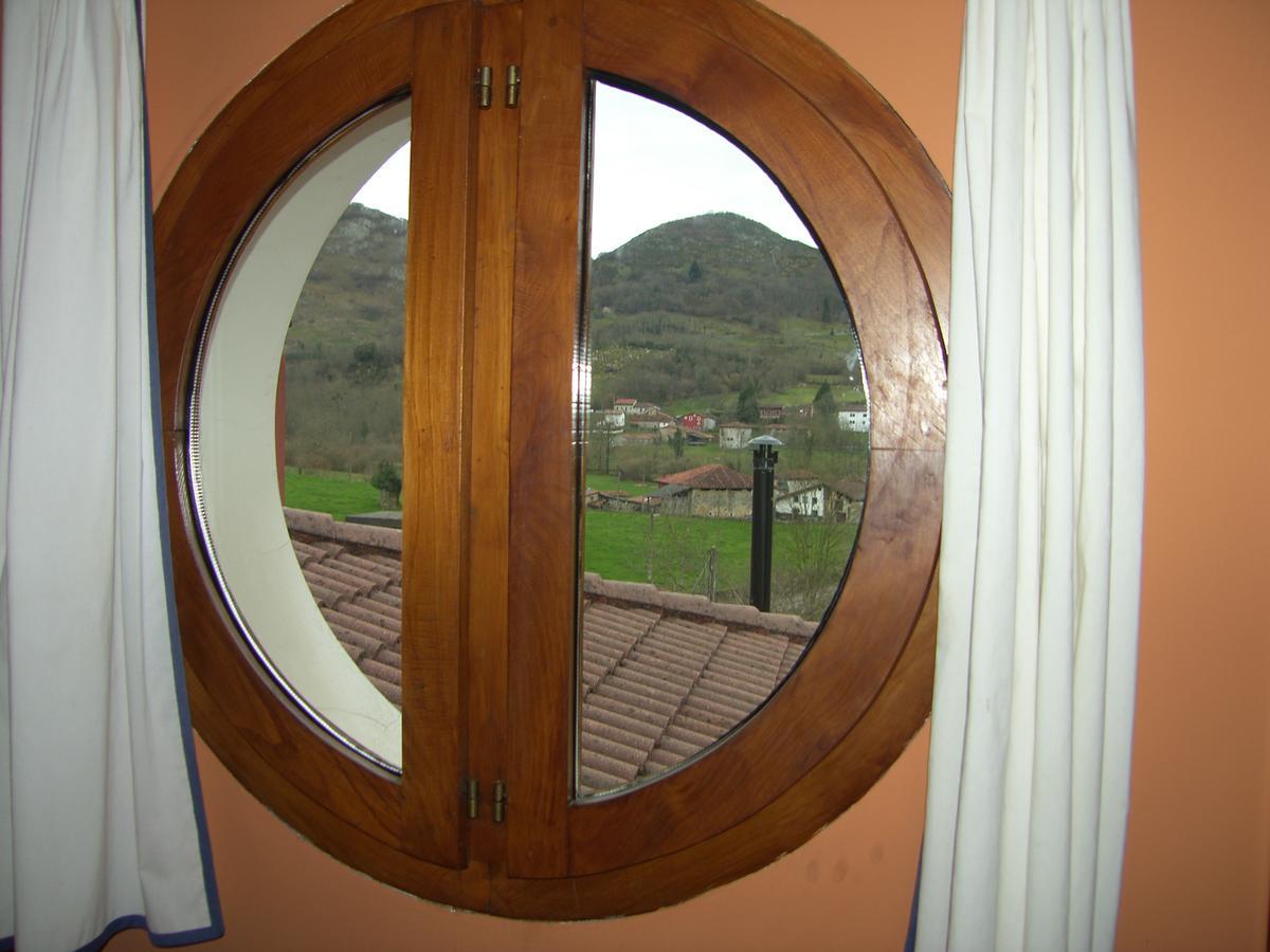 Posada El Pareón Sirviella Exterior foto