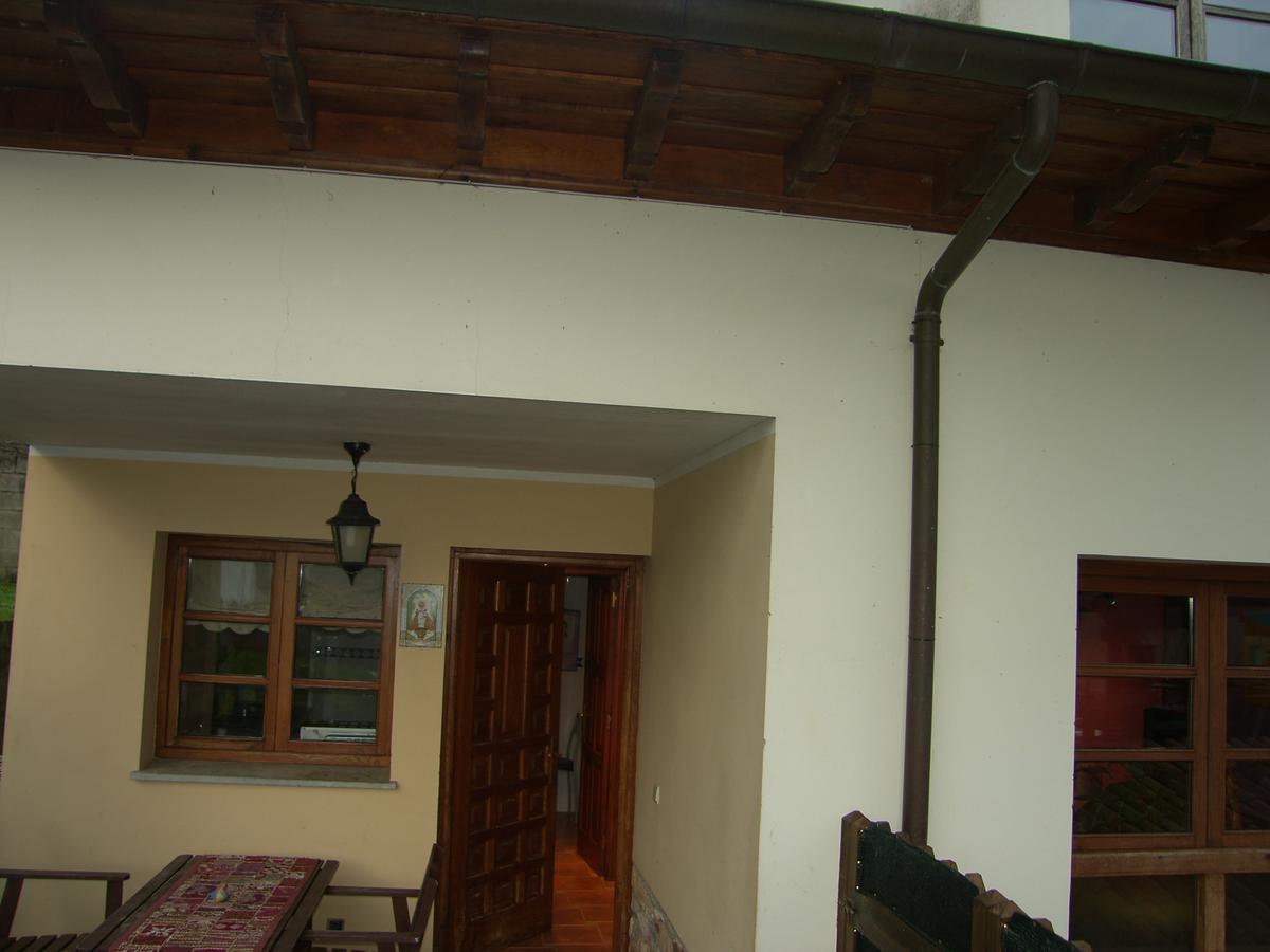 Posada El Pareón Sirviella Exterior foto