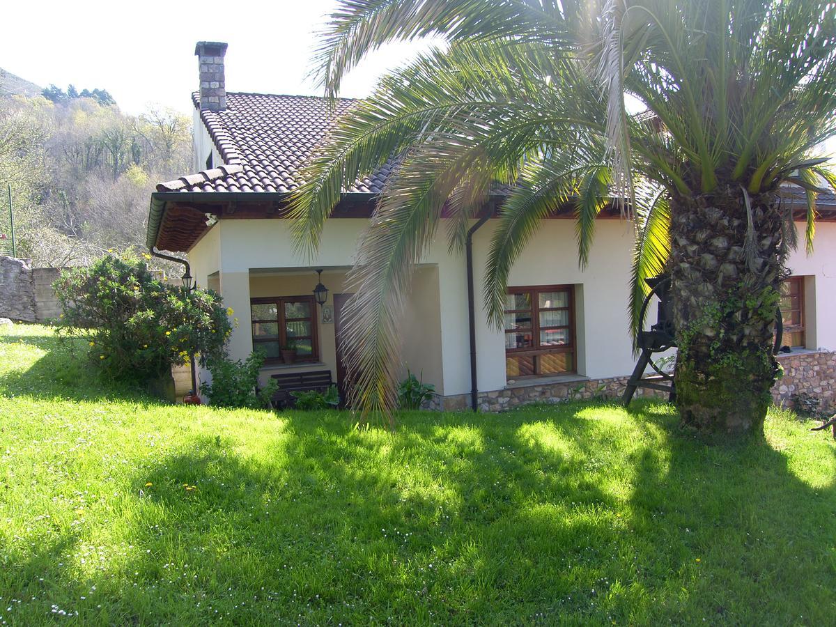 Posada El Pareón Sirviella Exterior foto