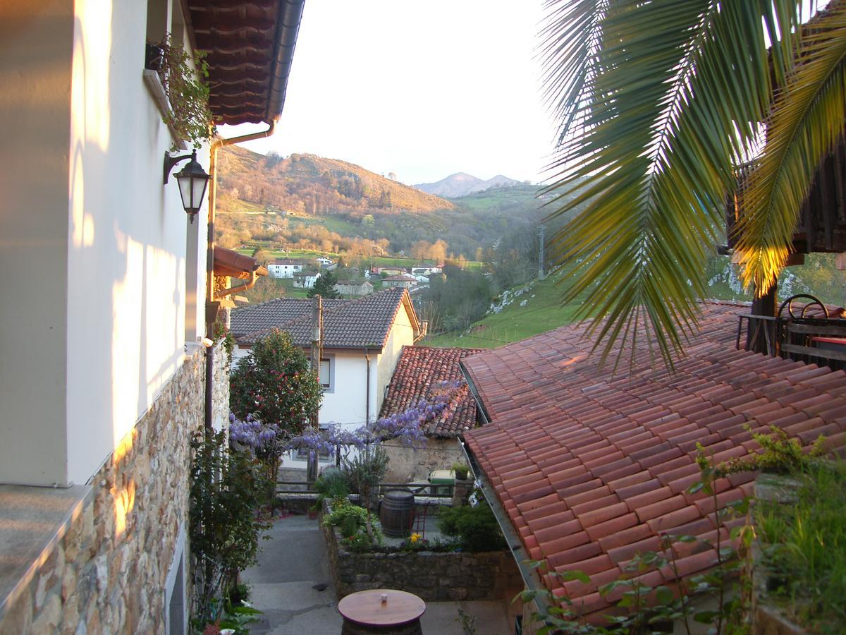 Posada El Pareón Sirviella Exterior foto
